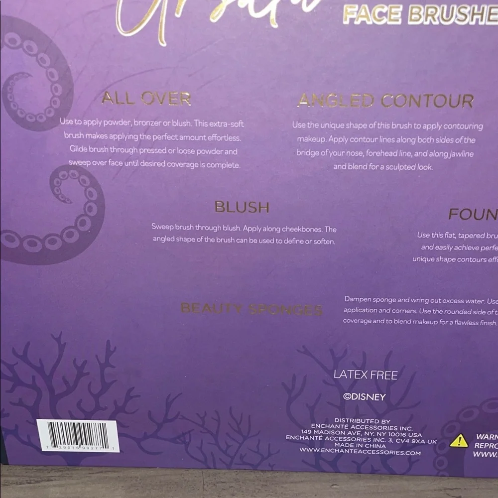 Disney Villains Ursula Purple Makeup Brush Set - Picture 6 of 7